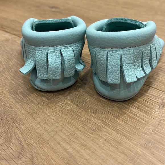 Freshly Picked Moccasins Cool Mint - Size 3 (12-18 months) NWOT - Picture 5 of 7